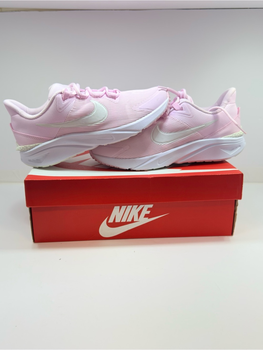 104. Nike  Star Runner Light Pink & White Athletic Sneakers 7y or 8.5 women’s